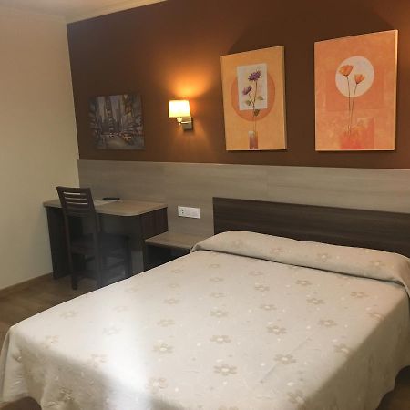 Pension Begona Arzúa 外观 照片