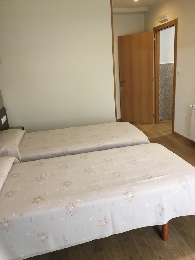 Pension Begona Arzúa 外观 照片