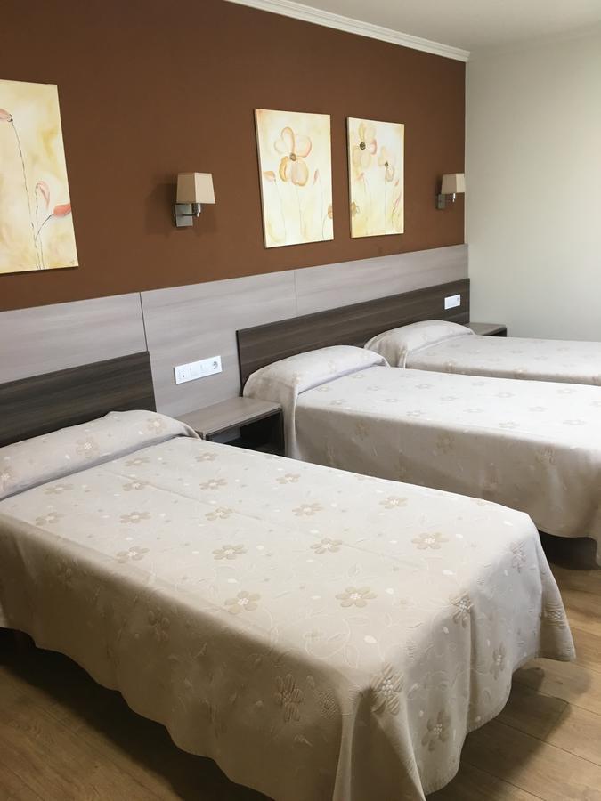 Pension Begona Arzúa 外观 照片