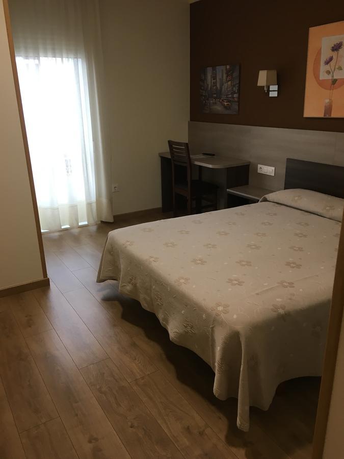Pension Begona Arzúa 外观 照片